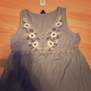 NWT Embroidered Tank